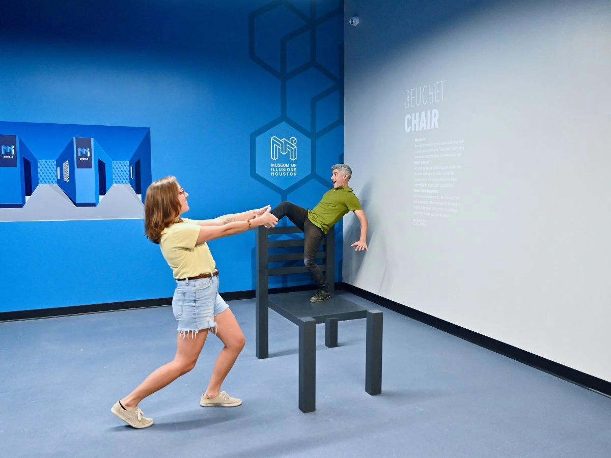 installations exhibits gallery2 moi houston 1200×900